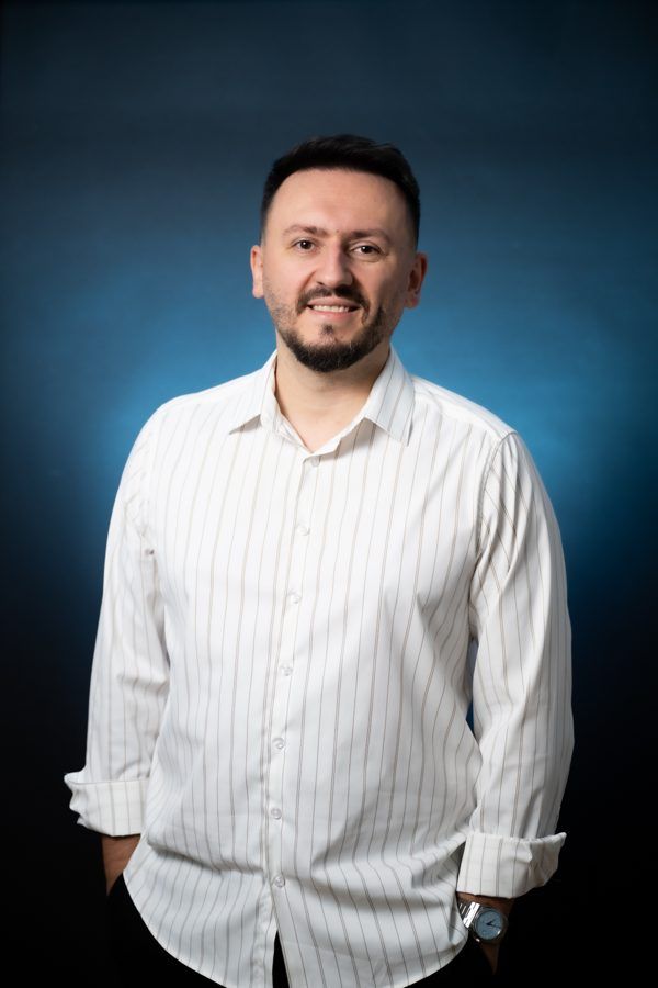 Elvir Likić, founder of Lixory Media